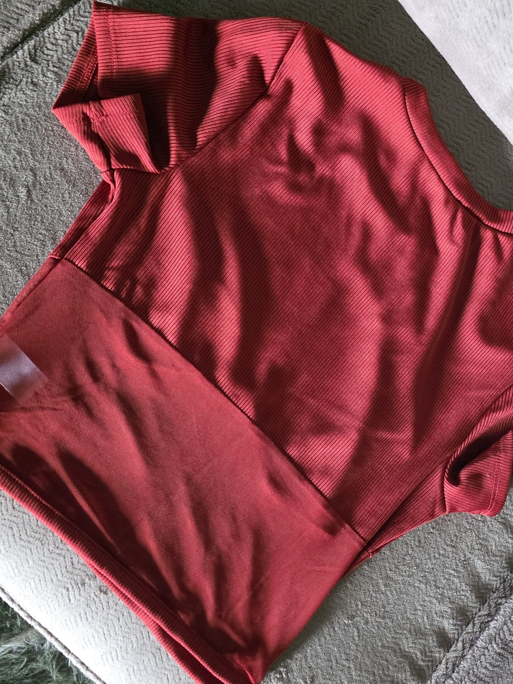 Crop Top - Picture 4 of 4
